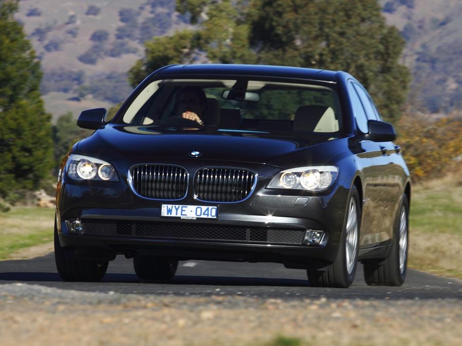  BMW 730d 2008 года  (AU) (фото 5 из 8)